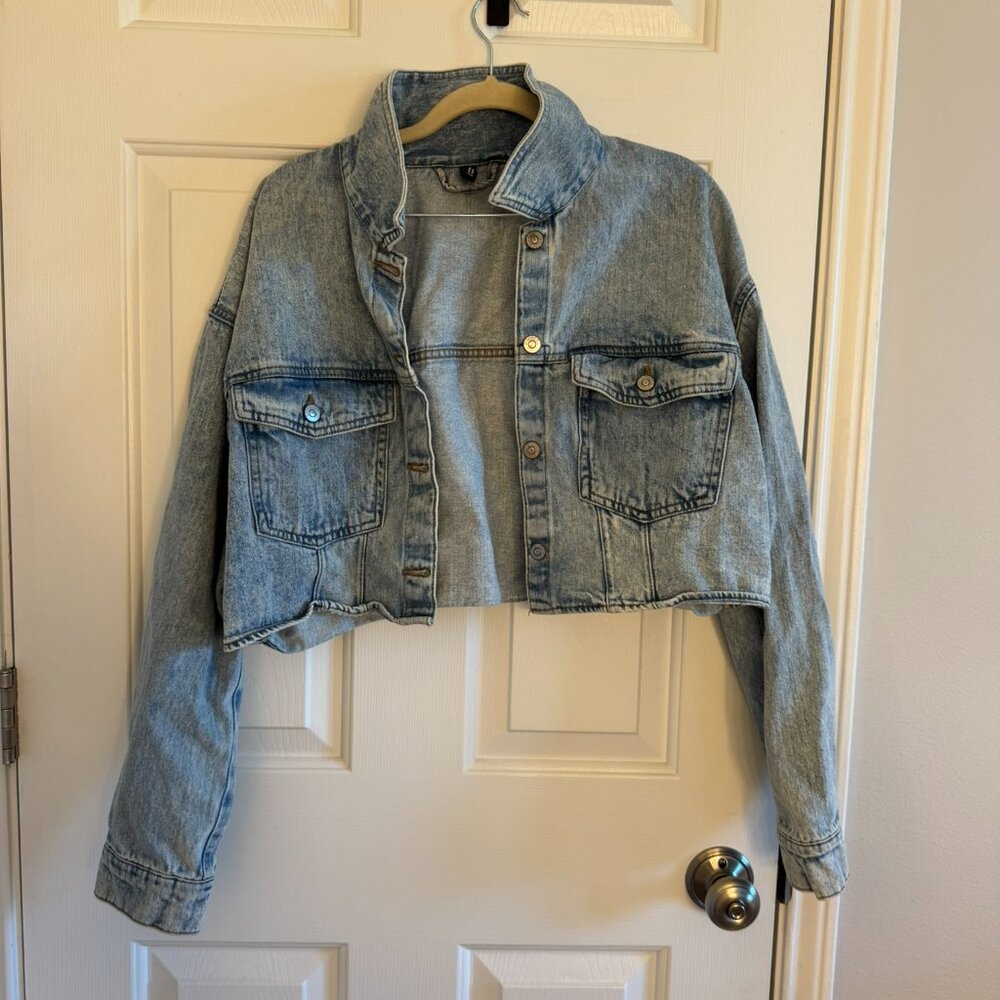H&M jean jacket size L